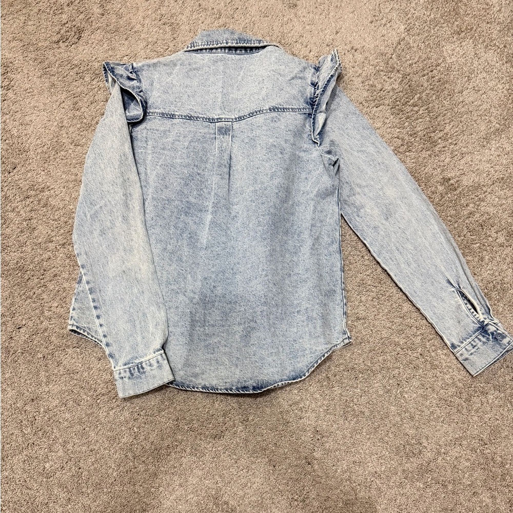 Vylette Ruffled Denim Button-Up - Picture 4 of 4